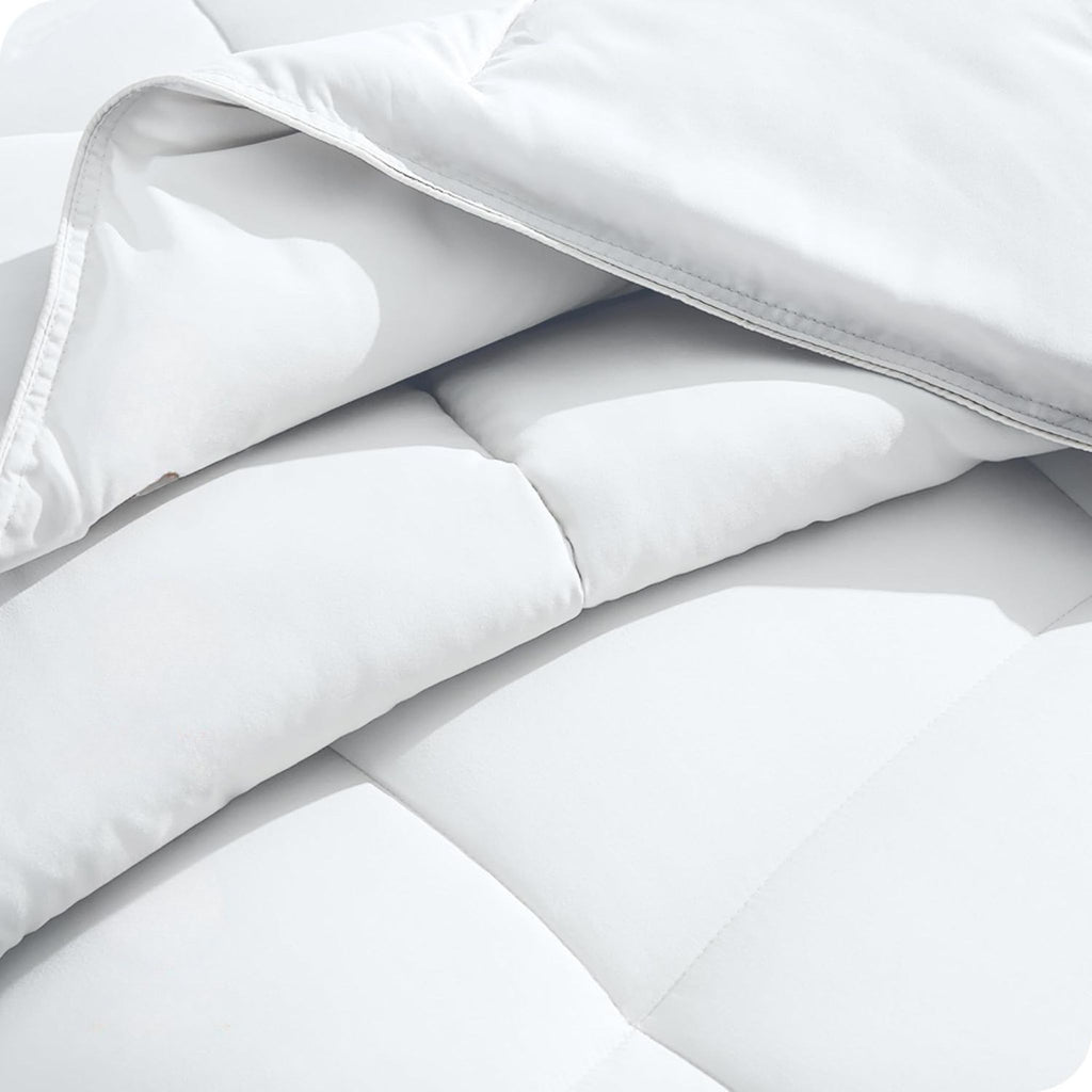 Plumon Delgado Liso En Microfibra Color Blanco