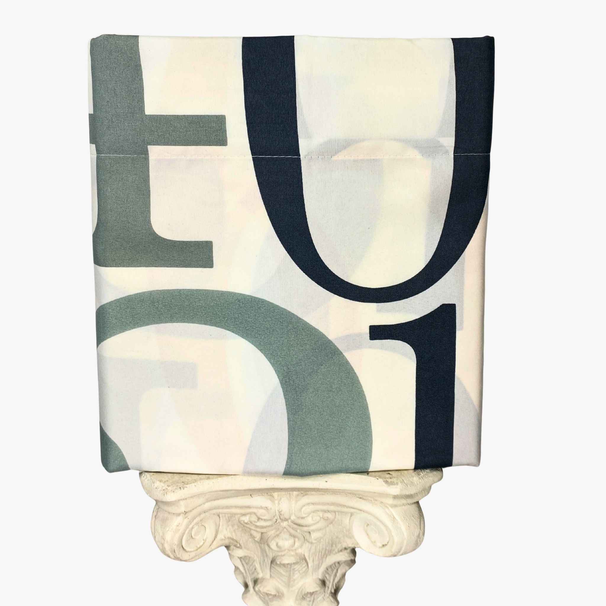 Juego de Sábanas Números Modernos en Tonos Grises y Negro