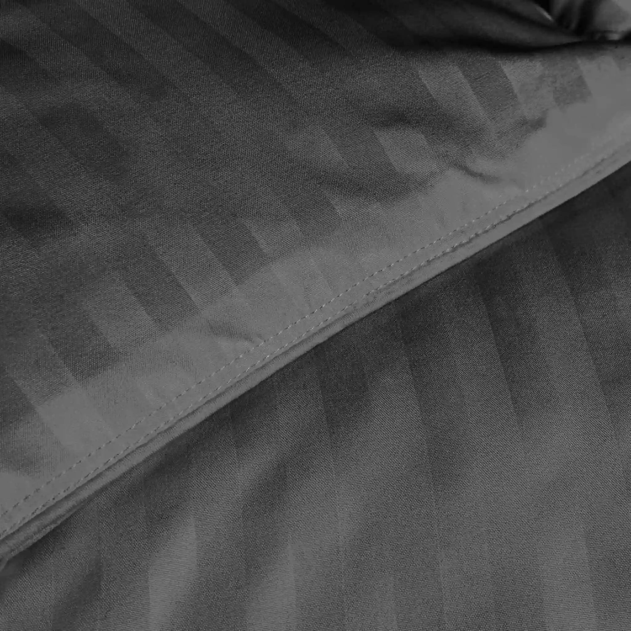 textura de plumon negro acolchado microfibra suave tipo hotel